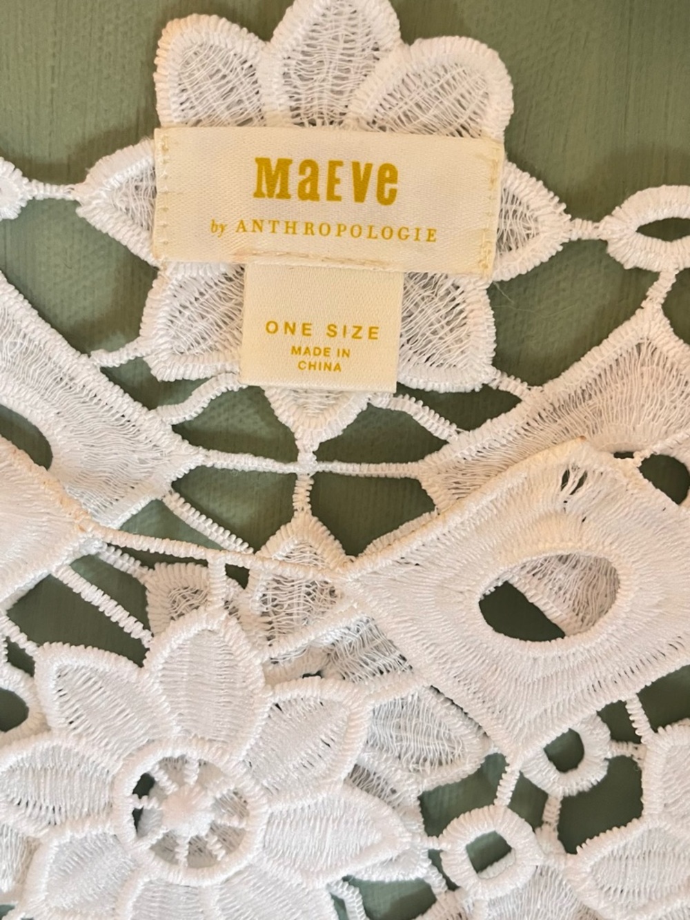 Anthropologie Maeve White Crochet Floral Overlay Crop Top - Picture 3 of 5